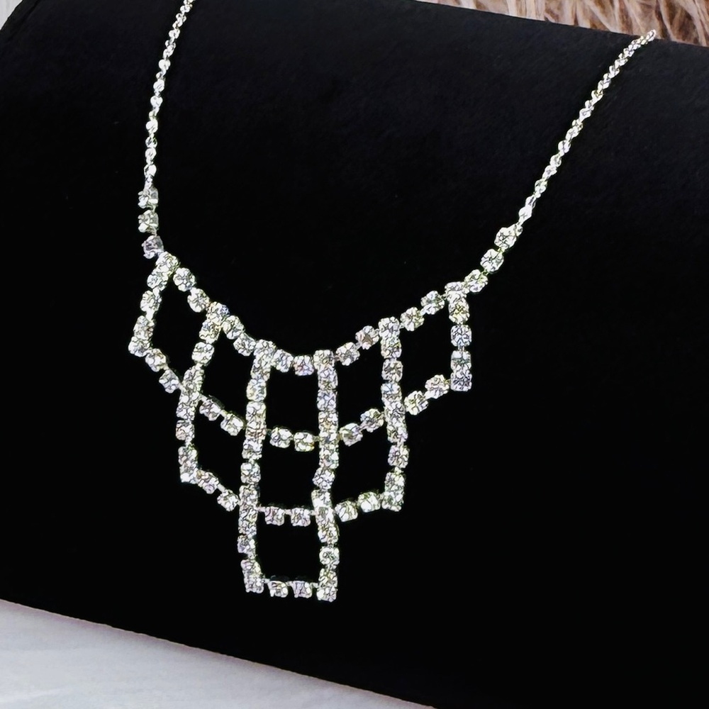 Silvertone lightweight Crystal Cascade Statement Necklace